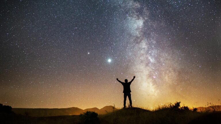 Why Is Interest (Riba) Prohibited in Islam? Understanding the Wisdom Behind the Rule